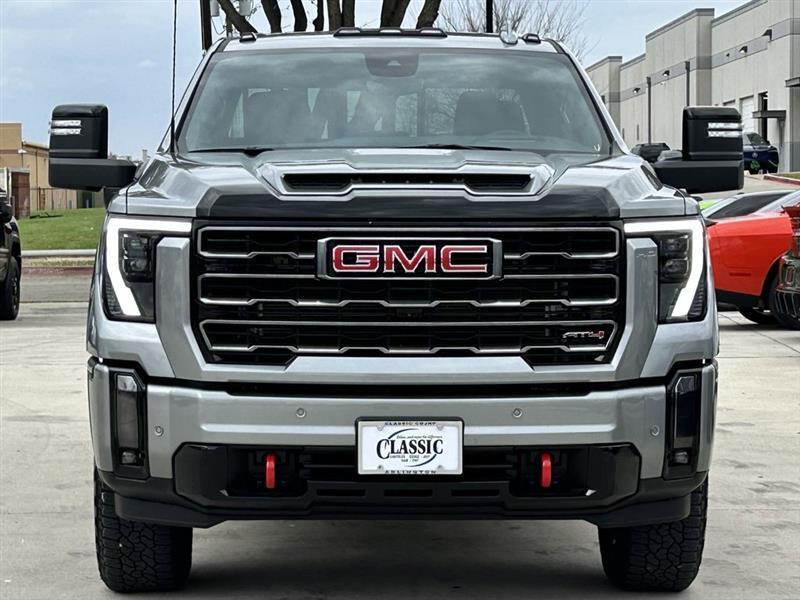 GMC Sierra 2500HD AT4 Crew Cab 4WD 2024