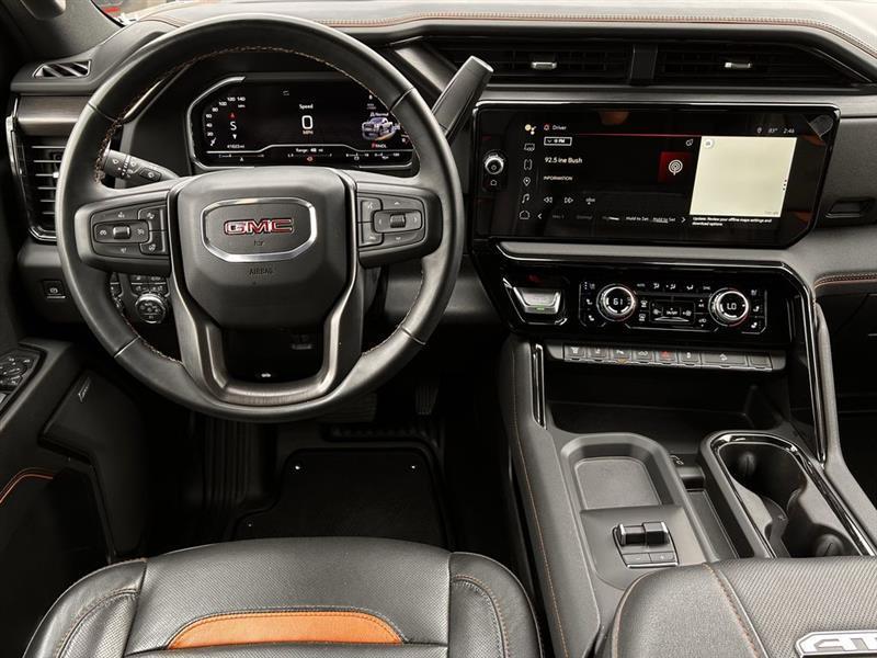 GMC Sierra 2500HD AT4 Crew Cab 4WD 2024