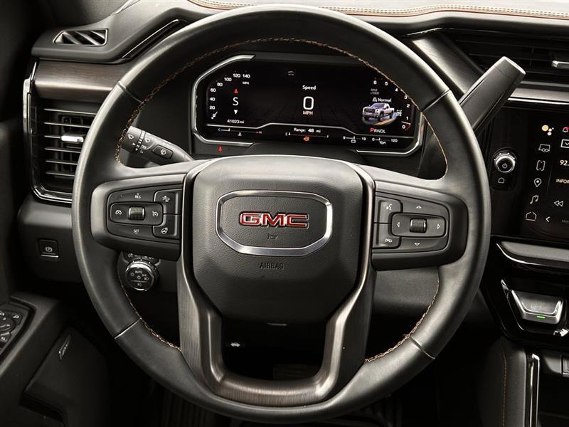 GMC Sierra 2500HD AT4 Crew Cab 4WD 2024