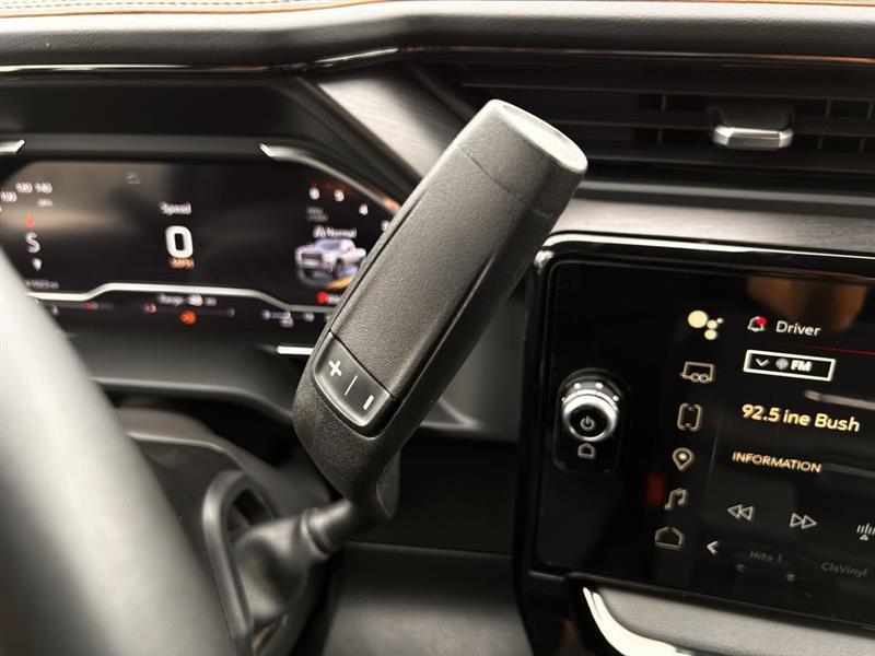 GMC Sierra 2500HD AT4 Crew Cab 4WD 2024