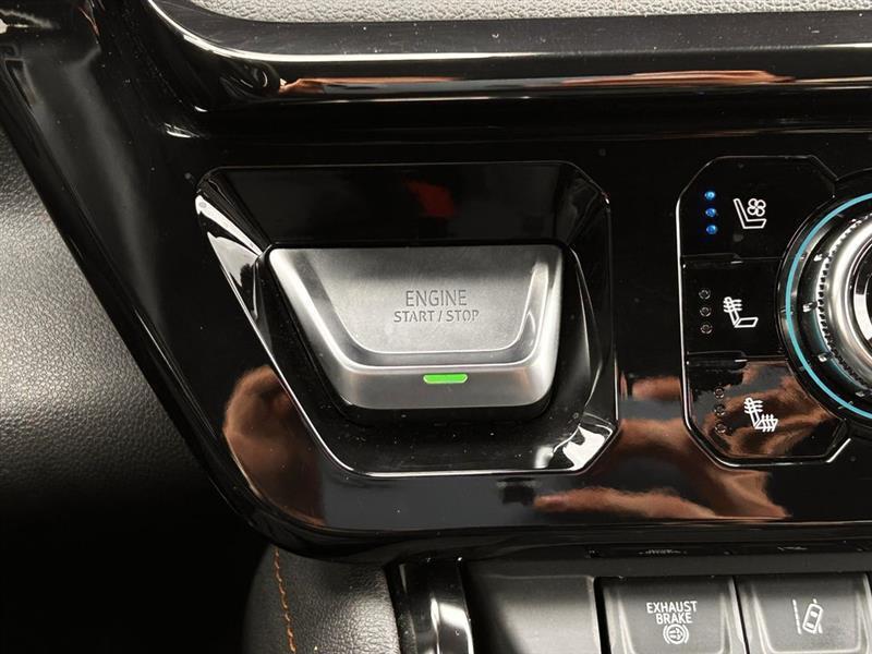 GMC Sierra 2500HD AT4 Crew Cab 4WD 2024