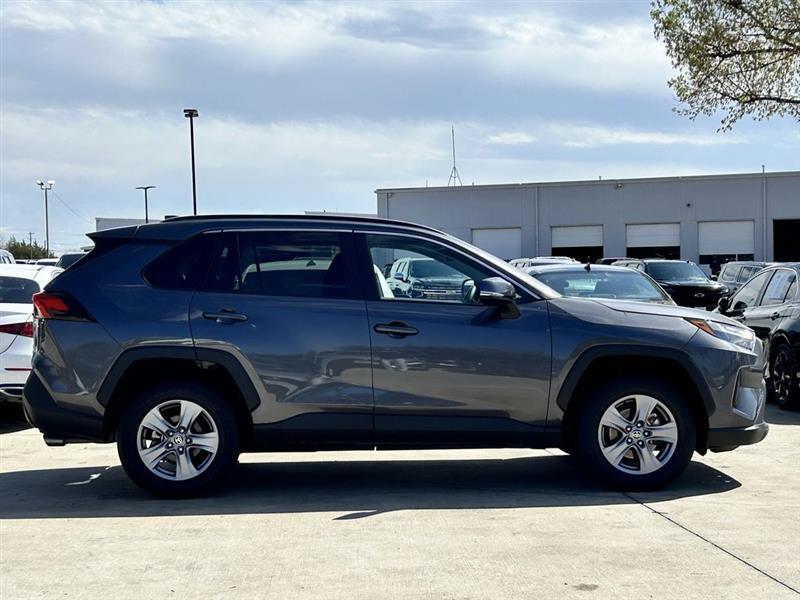 Toyota RAV4 XLE AWD 2024