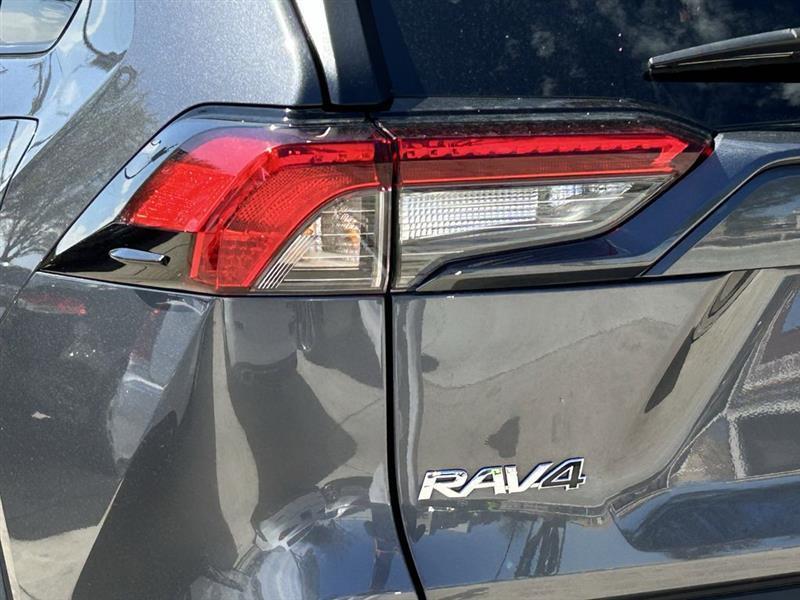 Toyota RAV4 XLE AWD 2024