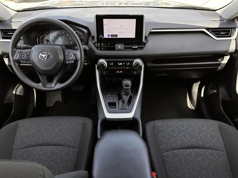 Toyota RAV4 XLE AWD 2024