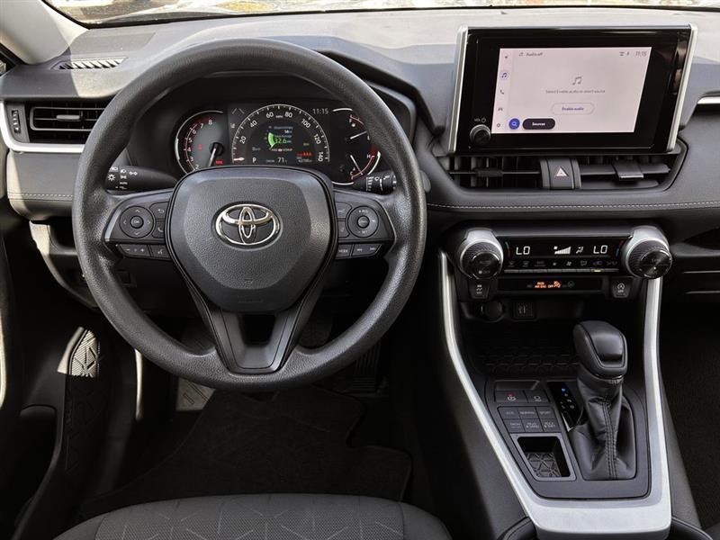 Toyota RAV4 XLE AWD 2024