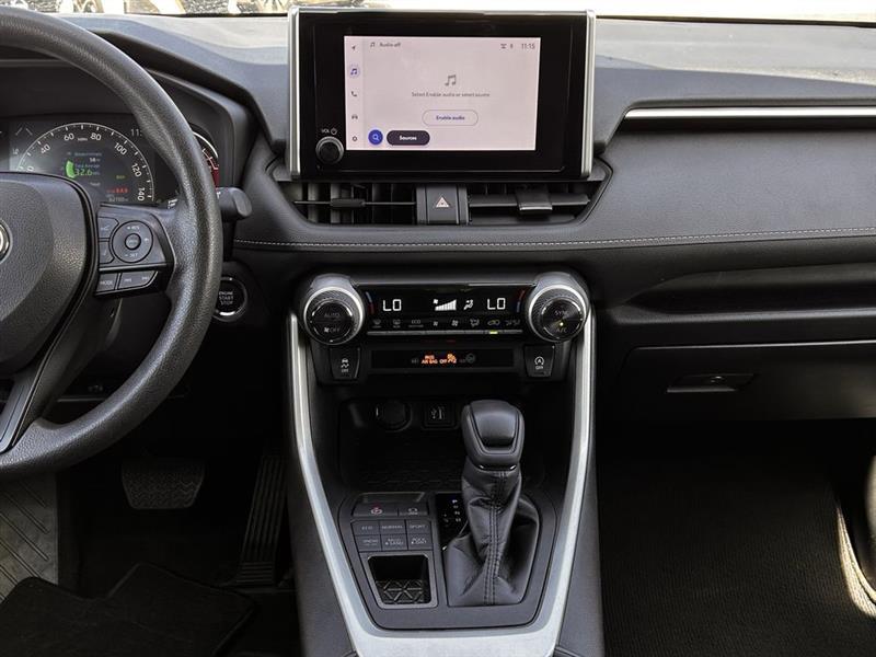 Toyota RAV4 XLE AWD 2024