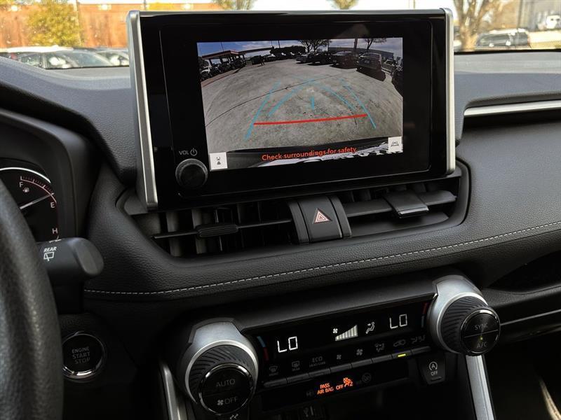 Toyota RAV4 XLE AWD 2024
