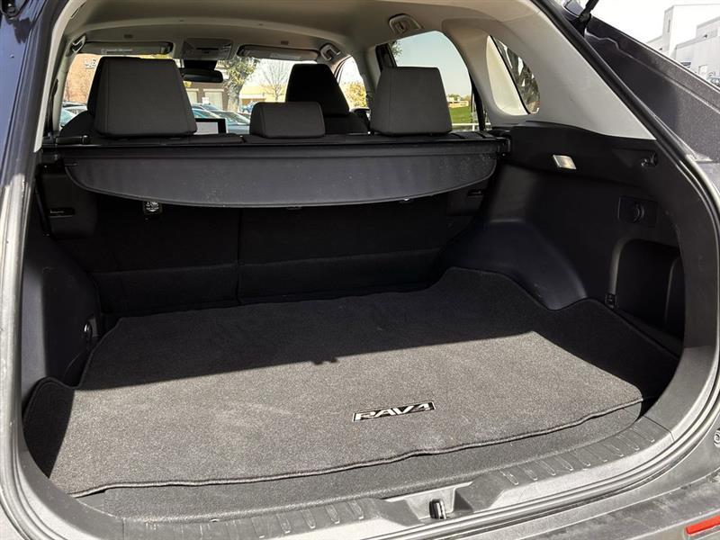 Toyota RAV4 XLE AWD 2024