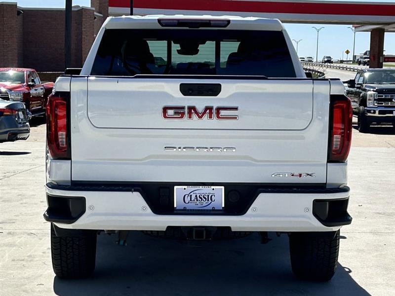 GMC Sierra 1500 AT4X Crew Cab 4WD 2023