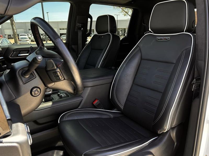 GMC Sierra 1500 AT4X Crew Cab 4WD 2023