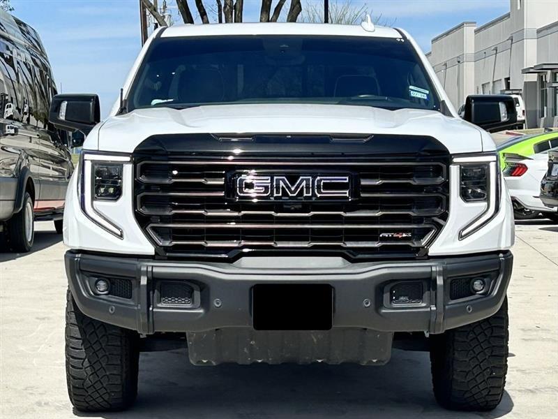 GMC Sierra 1500 AT4X Crew Cab 4WD 2023