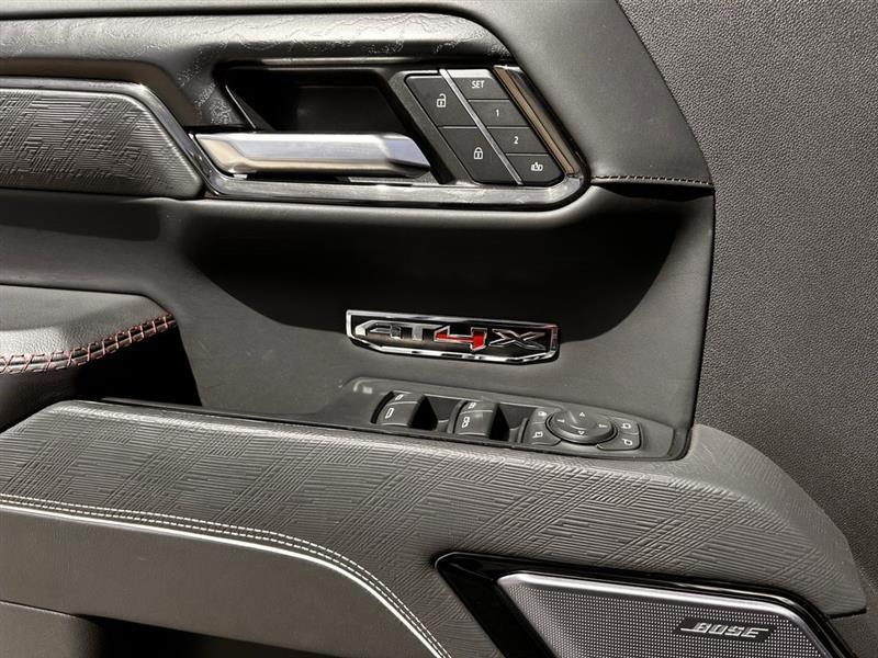 GMC Sierra 1500 AT4X Crew Cab 4WD 2023