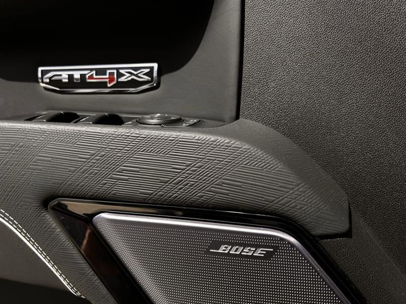 GMC Sierra 1500 AT4X Crew Cab 4WD 2023