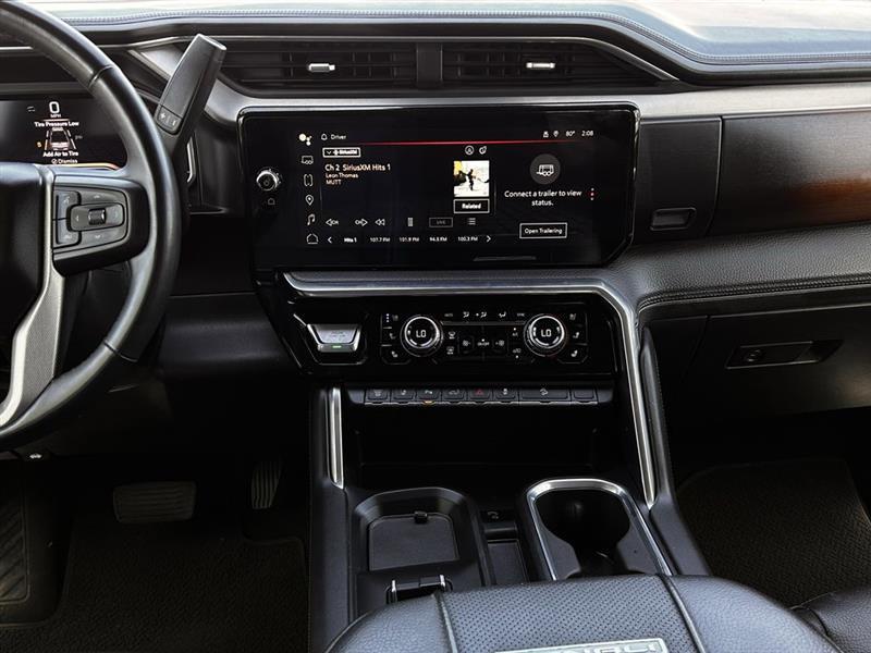 GMC Sierra 2500HD Denali Crew Cab 4WD SB 2024