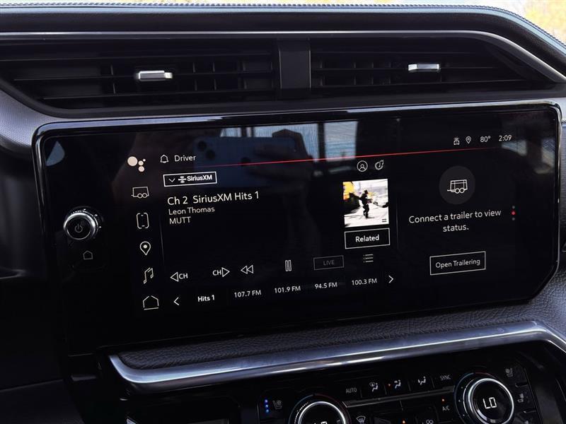 GMC Sierra 2500HD Denali Crew Cab 4WD SB 2024