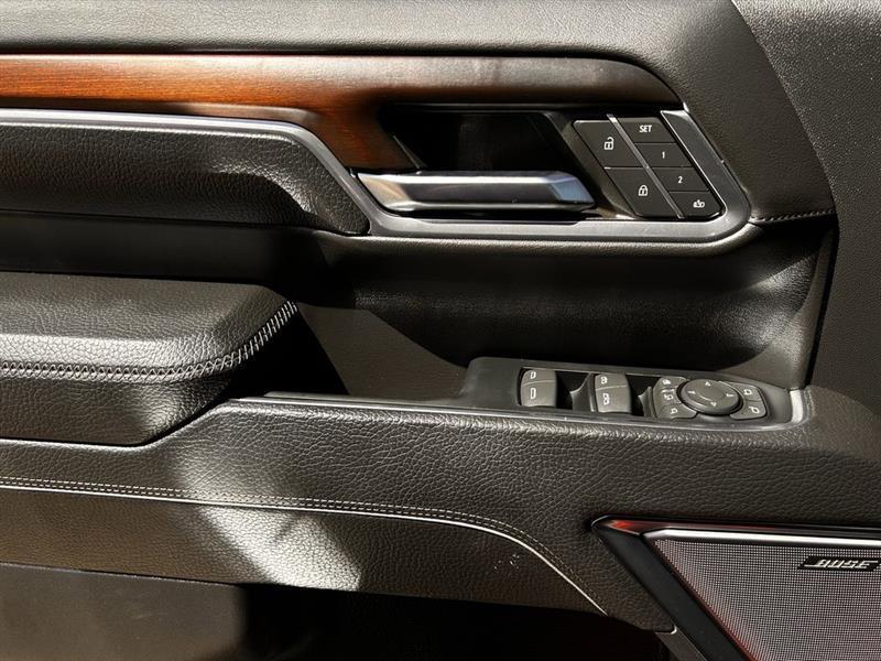 GMC Sierra 2500HD Denali Crew Cab 4WD SB 2024