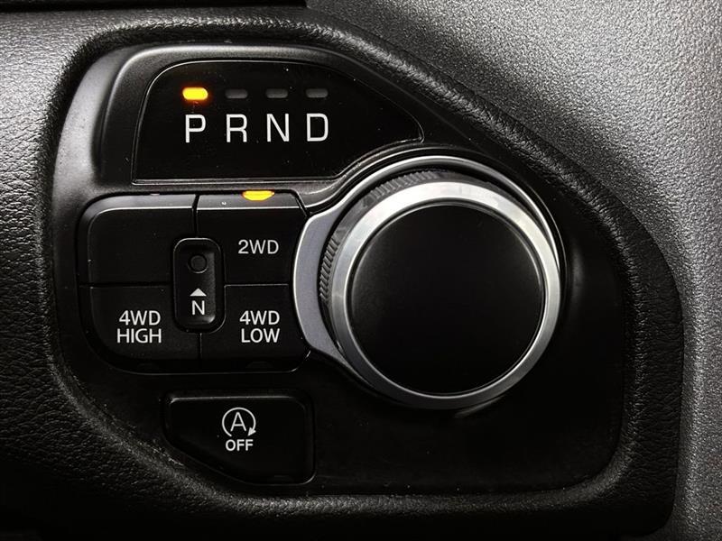 RAM 1500 Tradesman Crew Cab SWB 4WD 2024