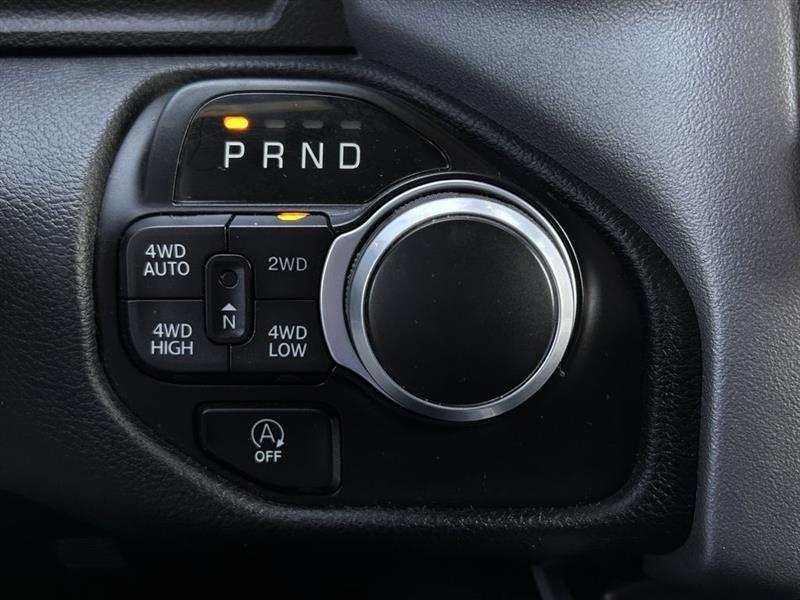 RAM 1500 Big Horn Crew Cab SWB 4WD 2022