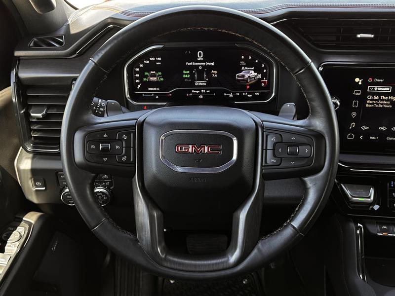 GMC Sierra 1500 AT4 Crew Cab 4WD 2024