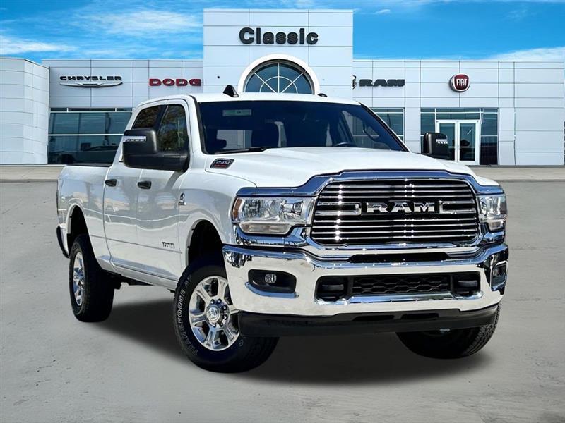 2024 RAM 2500 Tradesman Crew Cab SWB 4WD