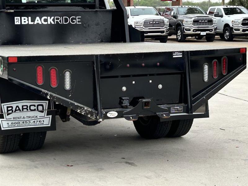 Chevrolet Silverado 3500HD Work Truck Crew Cab 4WD 2025