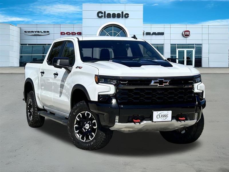 2023 Chevrolet Silverado 1500 ZR2 Crew Cab 4WD