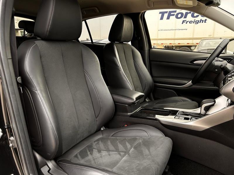 Mitsubishi Eclipse Cross SE AWD 2025