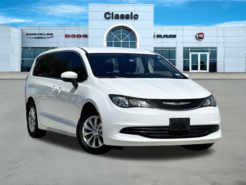 2017 Chrysler Pacifica Touring