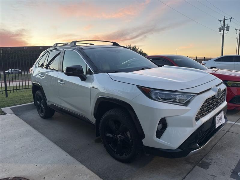 2020 Toyota RAV4 XSE