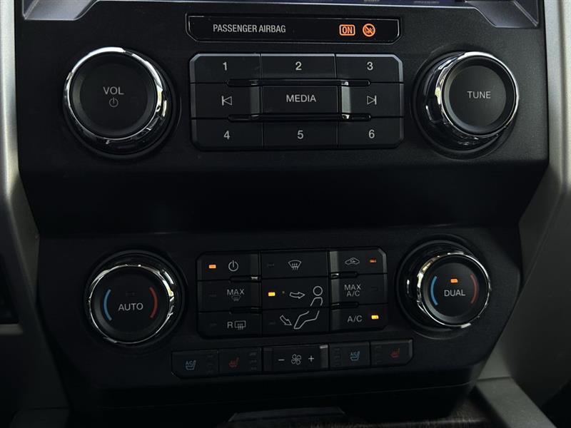 Ford F-250 SD Lariat Crew Cab 4WD 2019