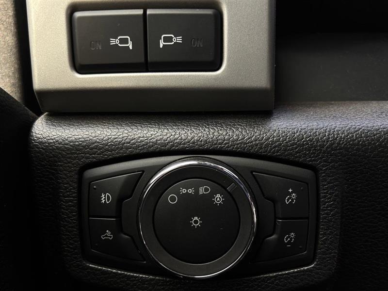 Ford F-250 SD Lariat Crew Cab 4WD 2019