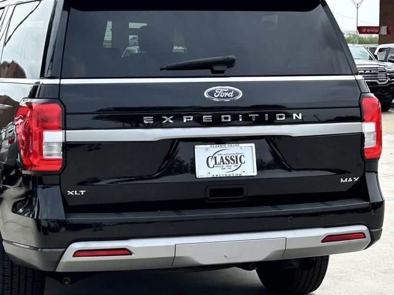 Ford Expedition MAX XLT 4WD 2024