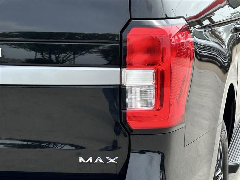 Ford Expedition MAX XLT 4WD 2024