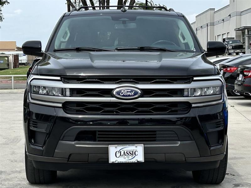Ford Expedition MAX XLT 4WD 2024