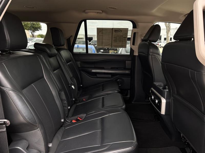 Ford Expedition MAX XLT 4WD 2024