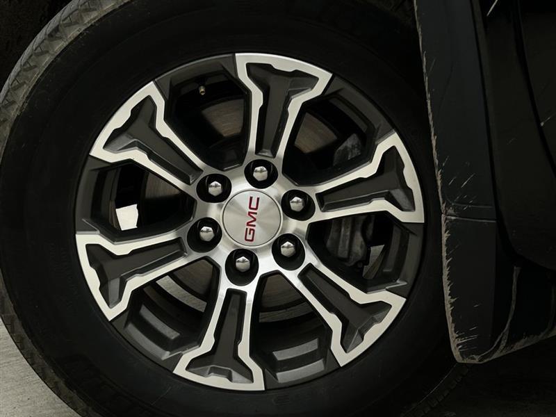 GMC Sierra 1500 SLT Crew Cab 4WD 2025