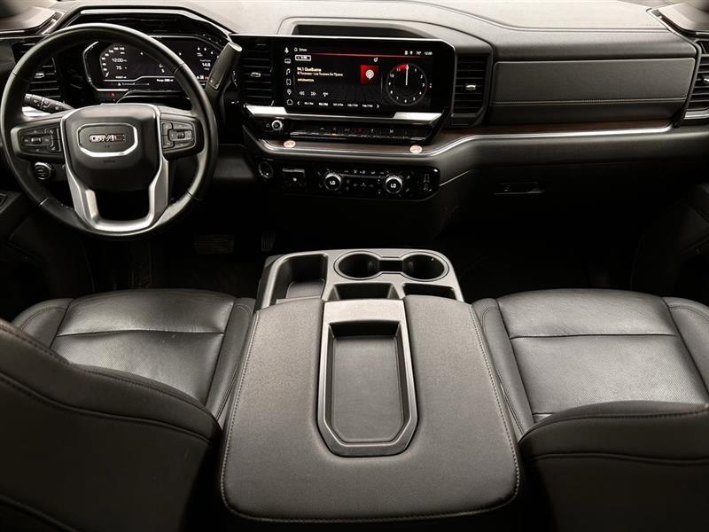 GMC Sierra 1500 SLT Crew Cab 4WD 2025