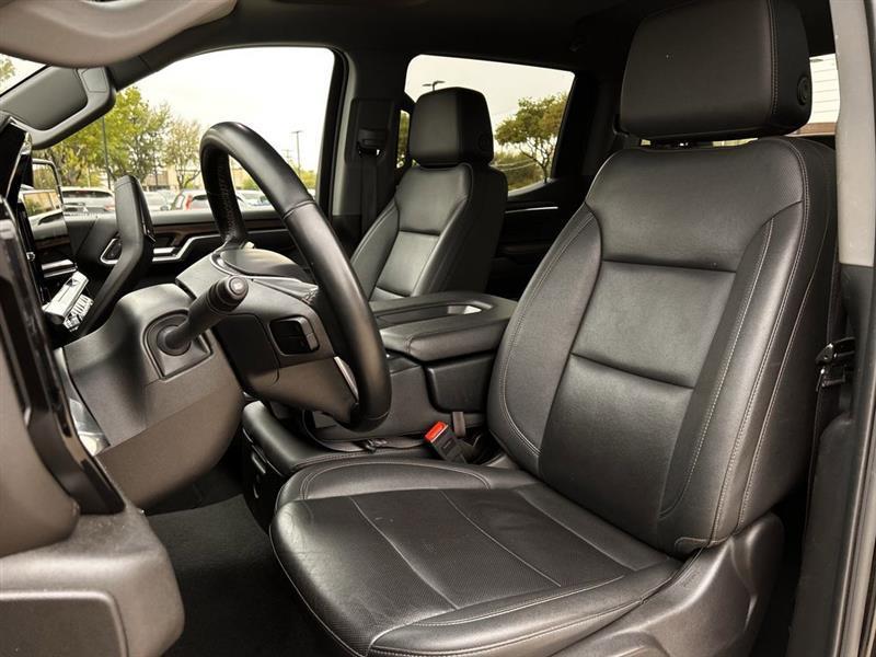 GMC Sierra 1500 SLT Crew Cab 4WD 2025