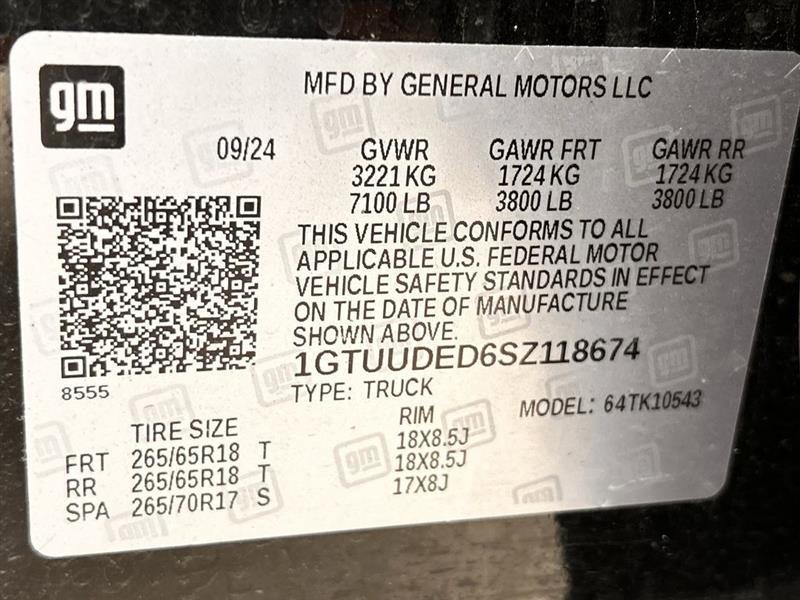 GMC Sierra 1500 SLT Crew Cab 4WD 2025