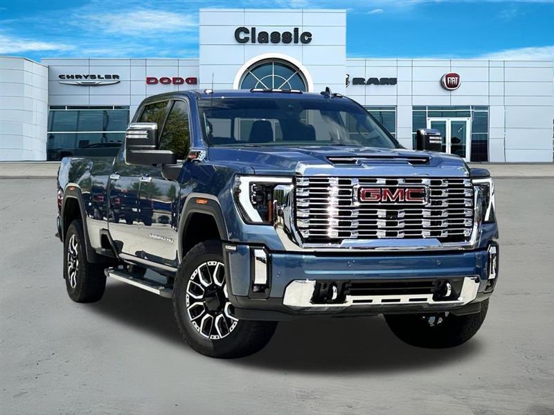 2025 GMC Sierra 3500HD Denali Crew Cab 4WD