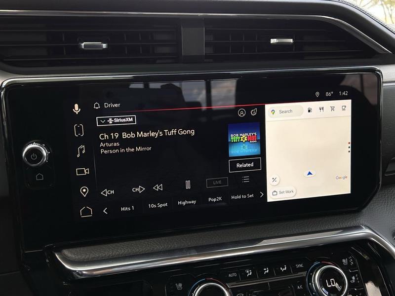 GMC Sierra 3500HD Denali Crew Cab 4WD 2025