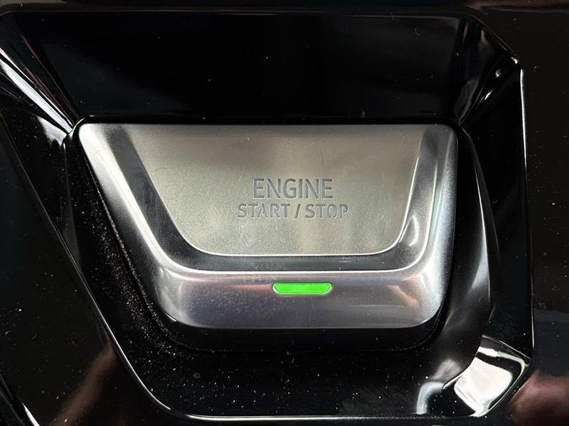 GMC Sierra 3500HD Denali Crew Cab 4WD 2025