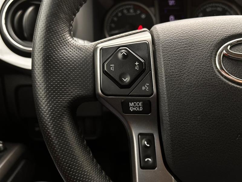 Toyota Tacoma SR5 Double Cab Long Bed V6 6AT 2WD 2020