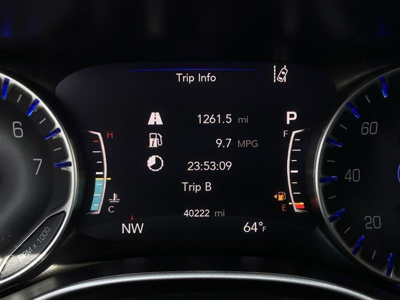 Chrysler Pacifica Touring L 2024