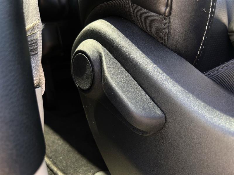 Chrysler Pacifica Touring L 2024