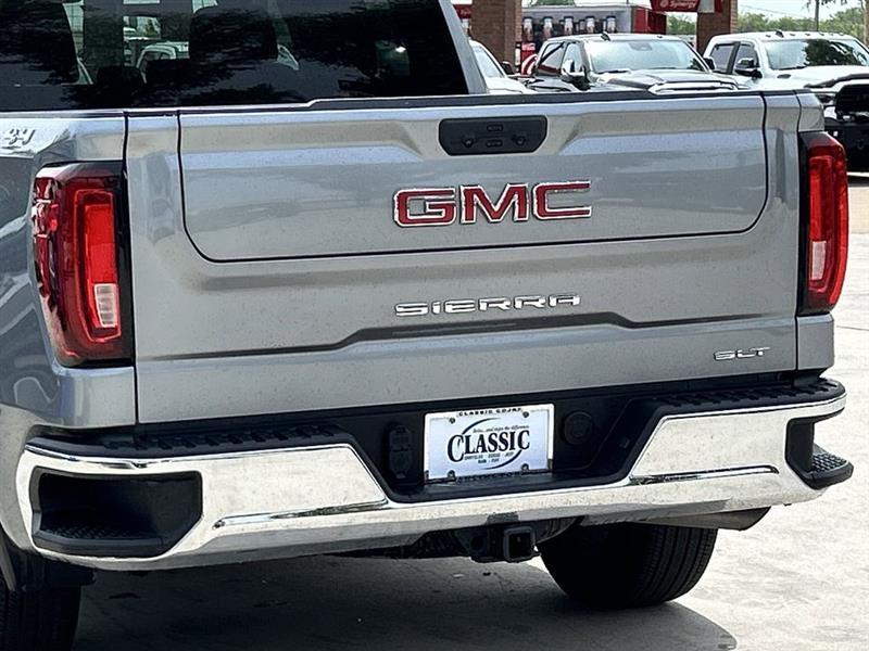 GMC Sierra 1500 SLT Crew Cab 4WD 2025