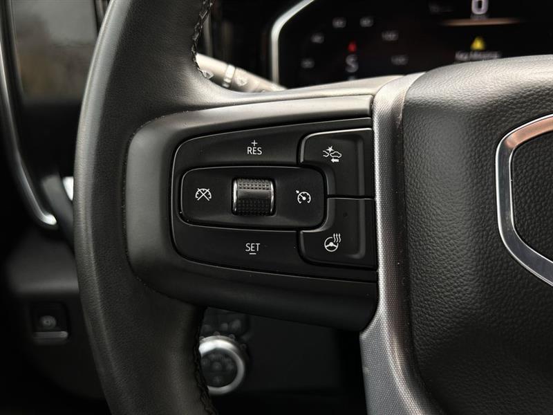 GMC Sierra 1500 SLT Crew Cab 4WD 2025