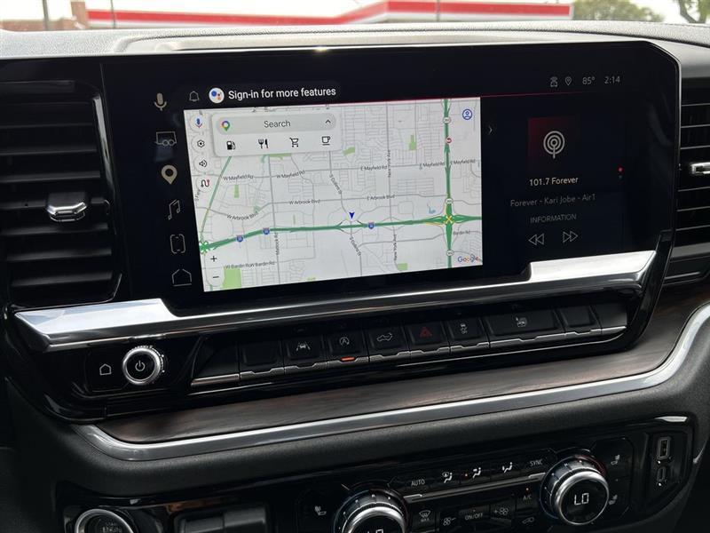 GMC Sierra 1500 SLT Crew Cab 4WD 2025