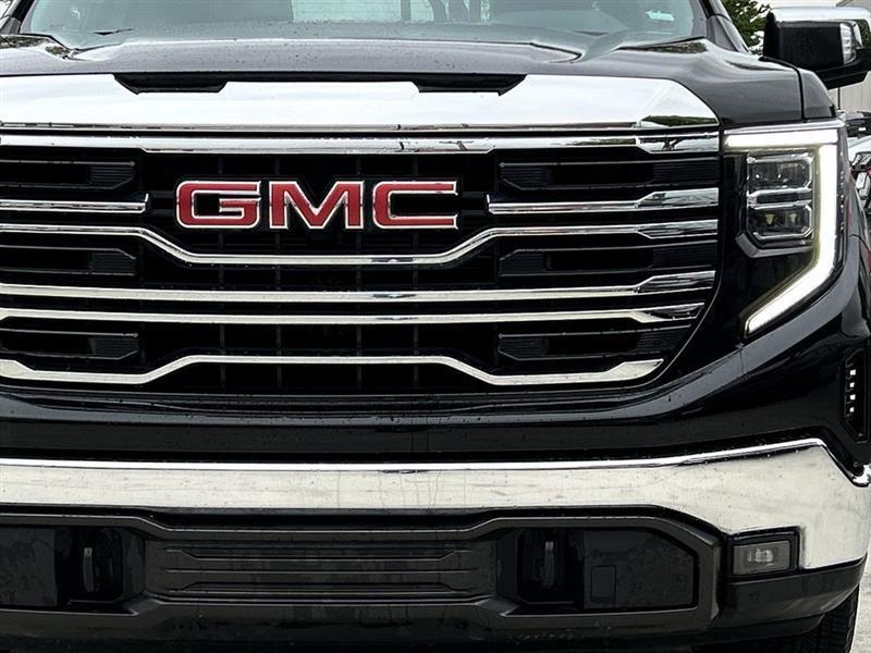GMC Sierra 1500 SLT Crew Cab 2WD 2025