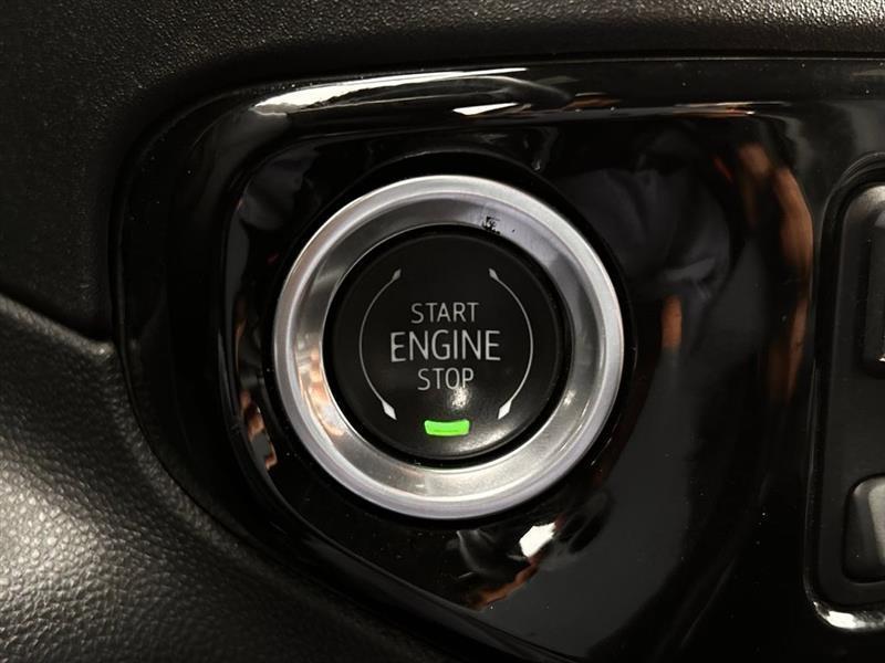 GMC Sierra 1500 SLT Crew Cab 2WD 2025